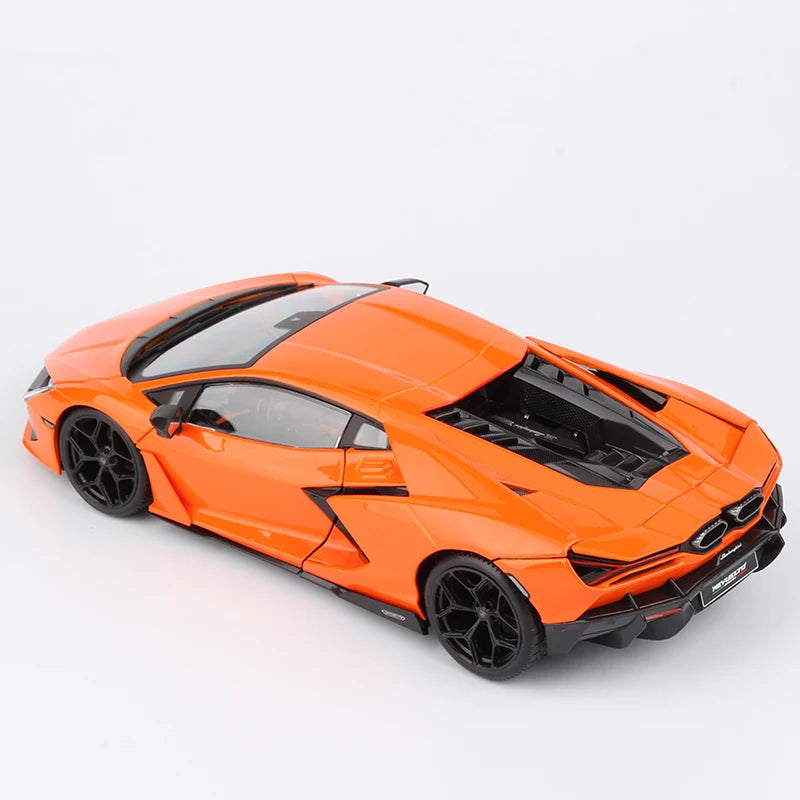 Maisto 1:18 Lamborghini Revuelto Car Model Hybrid SuperCar Die Cast Vehicles Toys Diecast Voiture Gift Collection