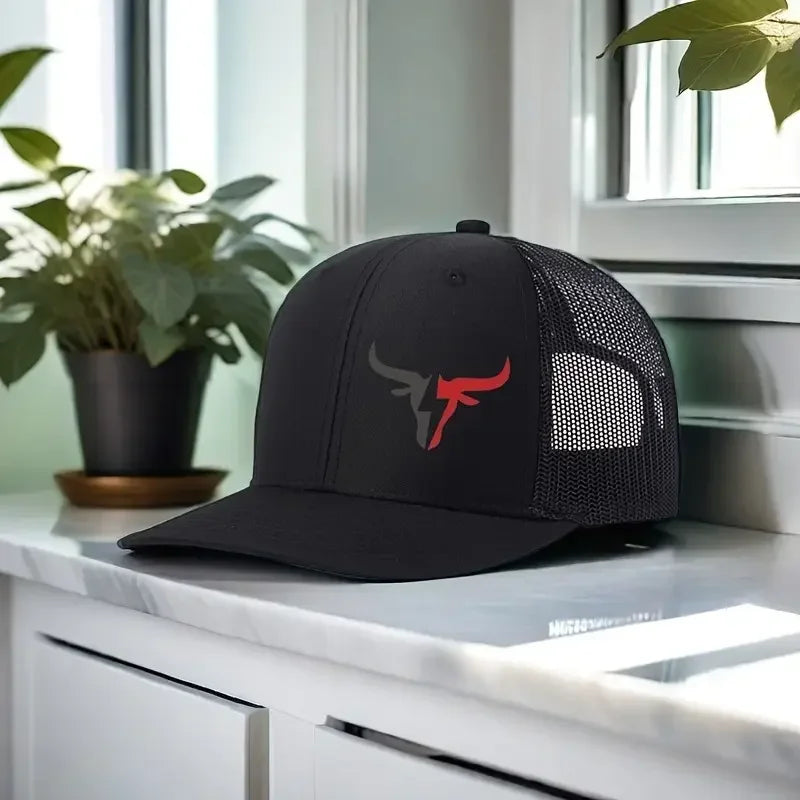 Gorra de béisbol con estampado de cabeza de toro: respaldo de malla ajustable, poliéster ligero para deportes y pesca al aire libre