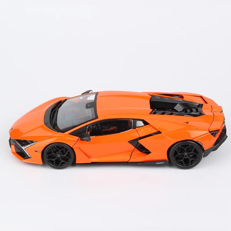 Maisto 1:18 Lamborghini Revuelto Car Model Hybrid SuperCar Die Cast Vehicles Toys Diecast Voiture Gift Collection