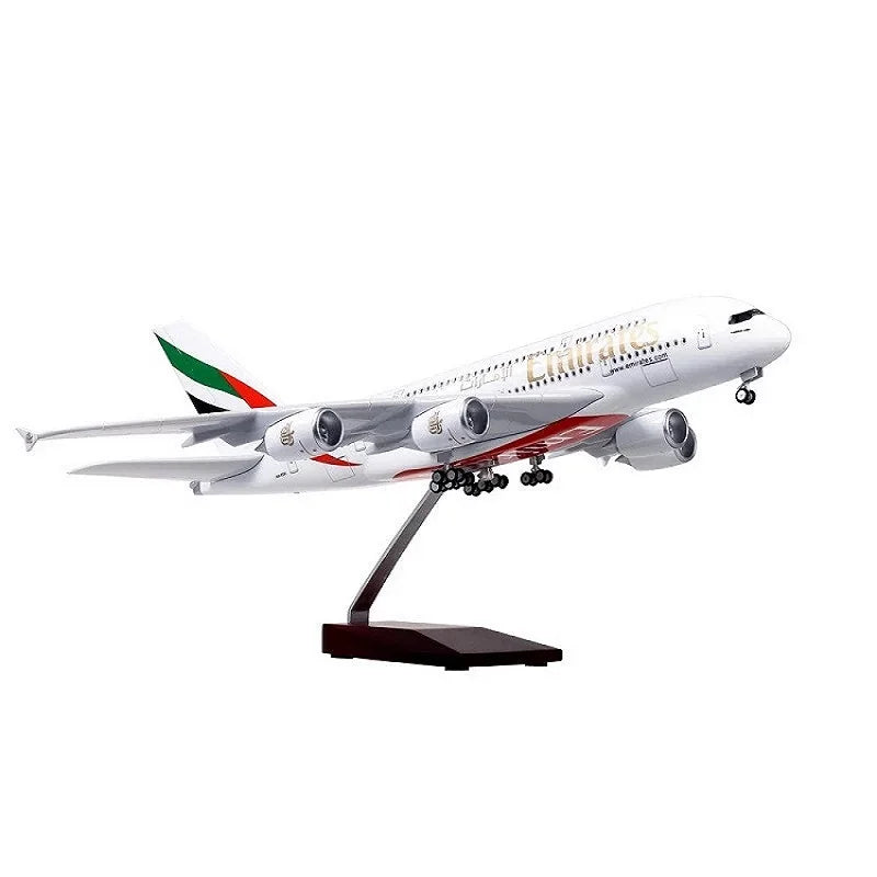 Avión de juguete de resina, modelo de 47cm, 380, modelo de avión de los Emirates Airways, escala 1/160, luz fundida a presión con tren de aterrizaje