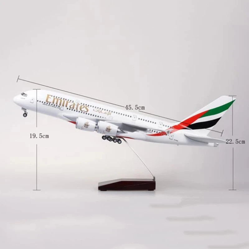 Avión de juguete de resina, modelo de 47cm, 380, modelo de avión de los Emirates Airways, escala 1/160, luz fundida a presión con tren de aterrizaje