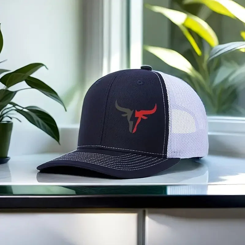 Gorra de béisbol con estampado de cabeza de toro: respaldo de malla ajustable, poliéster ligero para deportes y pesca al aire libre