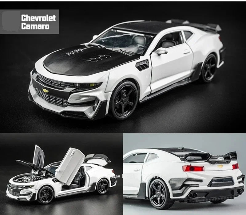 Escala 1/32 Camaro juguetes modelo de coche aleación de Metal fundido a presión con 4 puertas abierta sonido luz extraíble vehículo para niño colección de regalos