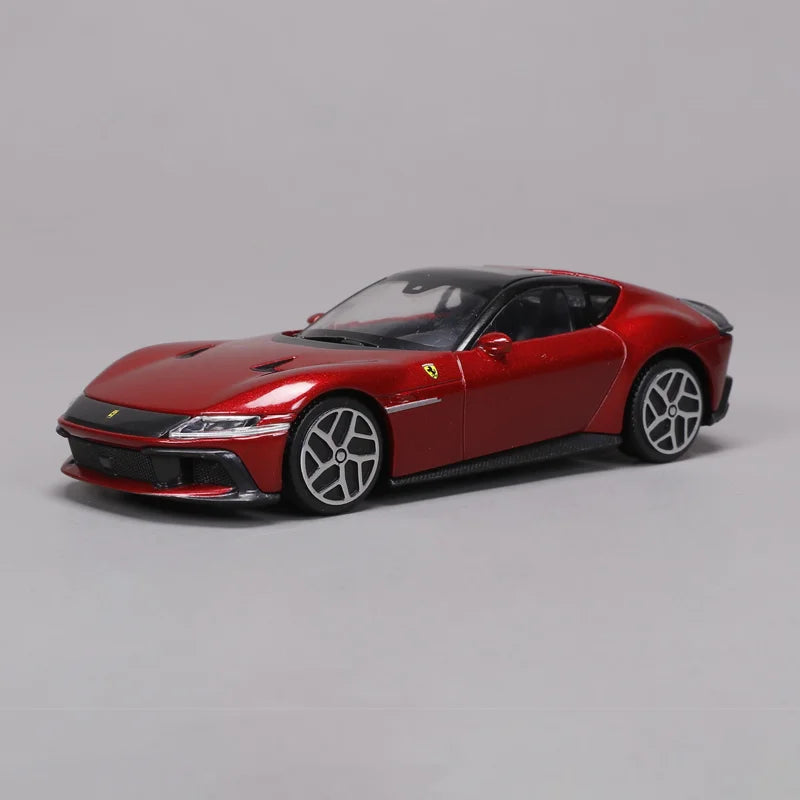 Bburago-modelo de coche fundido a presión, escala 1:43, Ferrari 12cilindri, adorno coleccionable en miniatura, regalo personalizado para juego de simulación