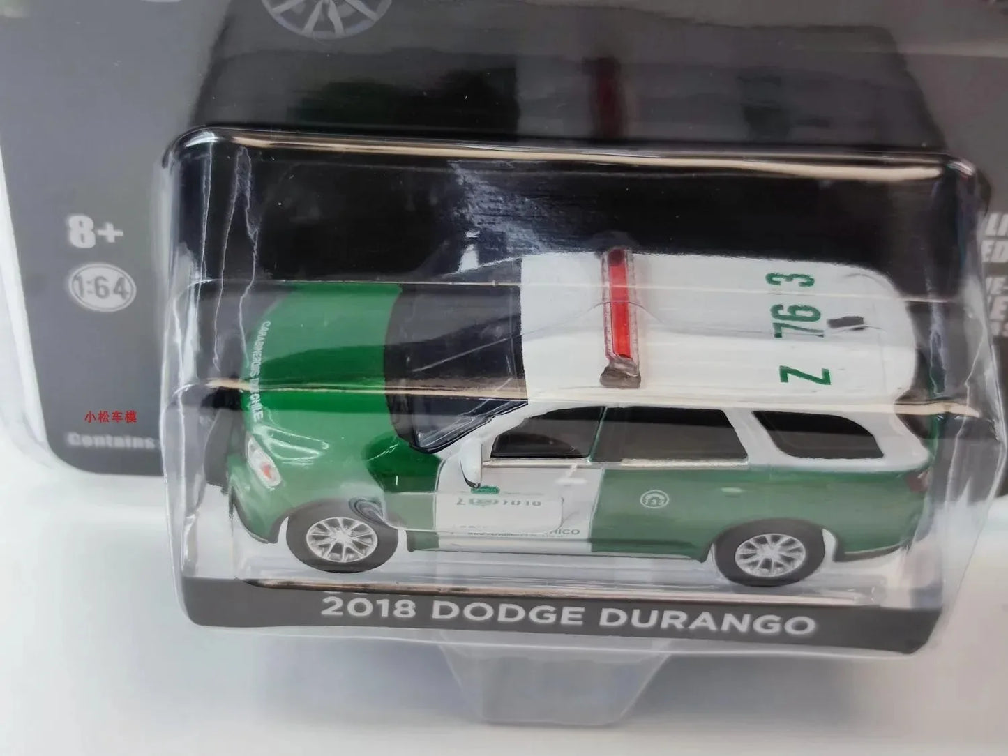 1: 64 2018 Dodge Durango coche de policía chileno Diecast Metal aleación modelo coche juguetes para colección de regalos