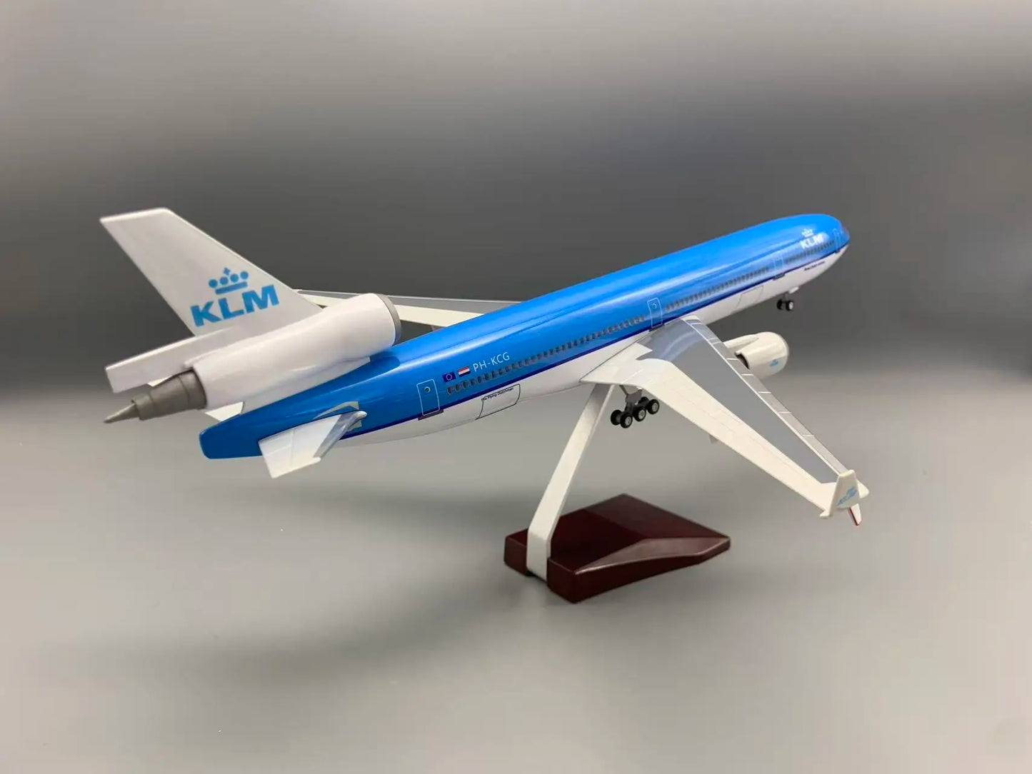 Nuevo modelo de avión KLM MD11, 47cm, MD-11 holandés real, avión de pasajeros para colección, regalo de cumpleaños