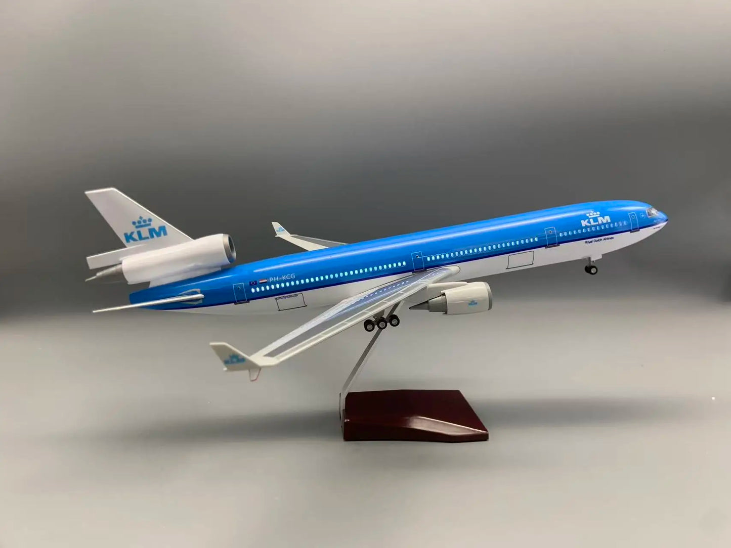 Nuevo modelo de avión KLM MD11, 47cm, MD-11 holandés real, avión de pasajeros para colección, regalo de cumpleaños